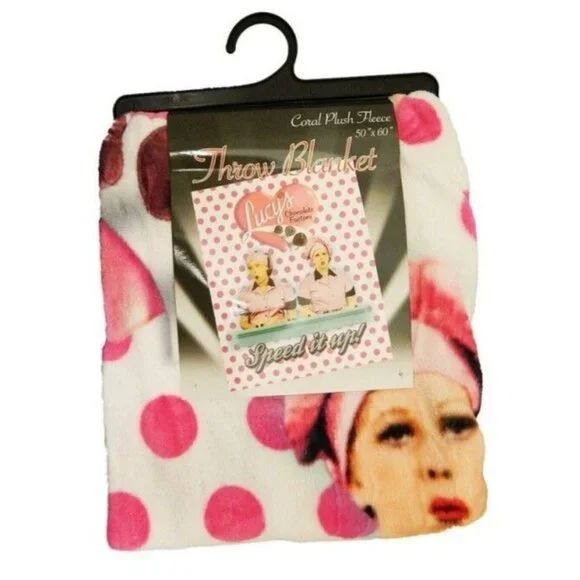 New I Love Lucy Chocolate Factory Plush Fleece Throw Gift Blanket Ethel Episode - Picture 2 of 2